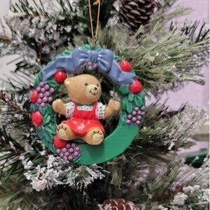 Vintage Teddy Bear sitting in wreath Christmas ornament